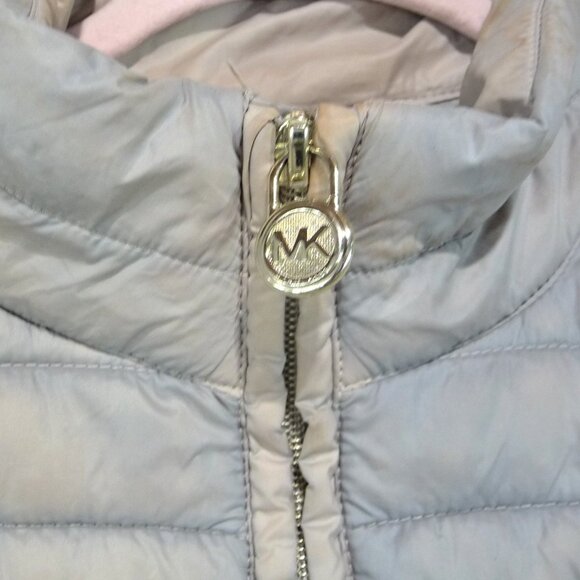 MICHAEL KORS PACKABLE PUFFER JACKET MEDIUM - Picture 4 of 13